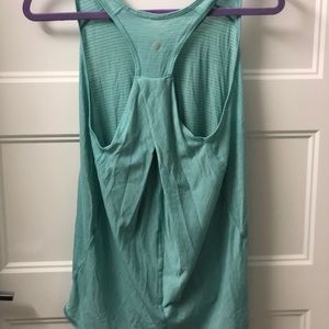 lululemon athletica Tops - Women’s Lululemon tank lululemon athletica Tops - Women’s Lululemon tank